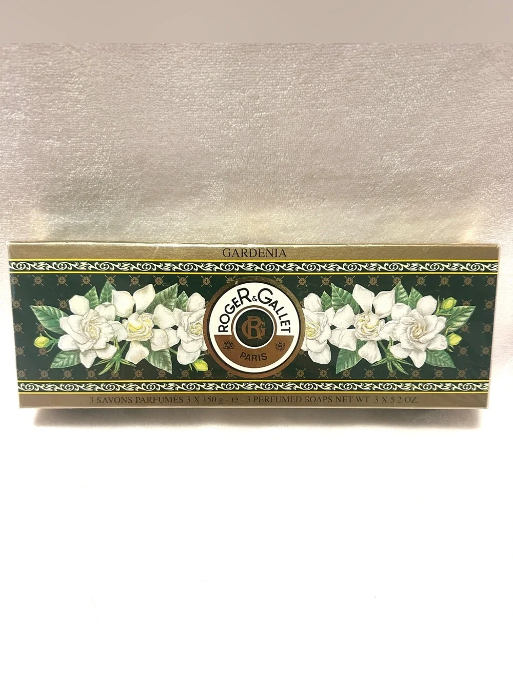 NEW Perfumed Paris soaps 3 pieces for 3.5 oz. By Roger & Gallet